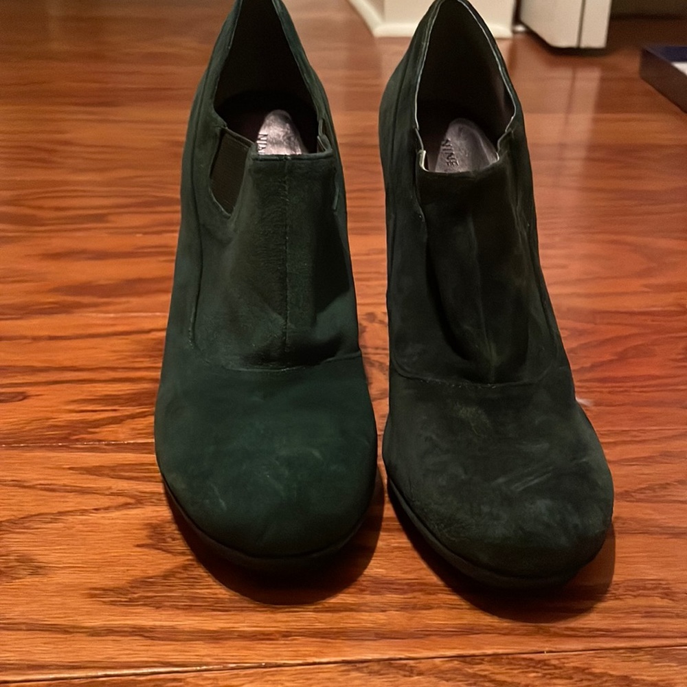 Nine West- Green shoe boots